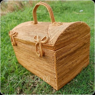 ethnic cosmetic box handmade from rattan ata grass hand woven